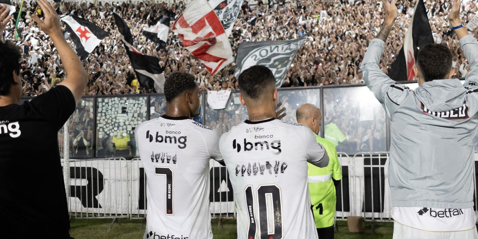 vasco-derruba-o-cruzeiro-e-engata-segunda-vitoria-consecutiva