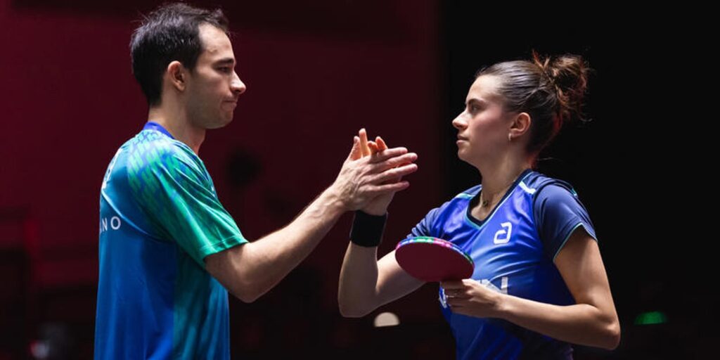 calderano-e-bruna-takahashi-vao-a-semi-de-duplas-do-smash-de-singapura