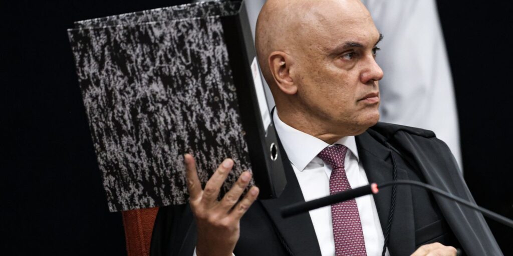 moraes-manda-prender-ultimo-nucleo-de-condenados-pela-trama-golpista 