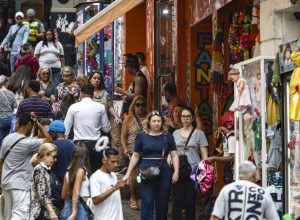 fecomerciosp-preve-crescimento-de-3%-nas-vendas-de-dias-das-maes-em-sp