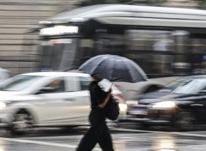 inmet-emite-alerta-para-o-rs-de-ventos-de-ate-100-km/h-e-tempestade